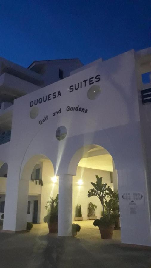 Beautiful Apartment In Duquesa Suites And Gardens Castillo de Sabinillas Eksteriør bilde